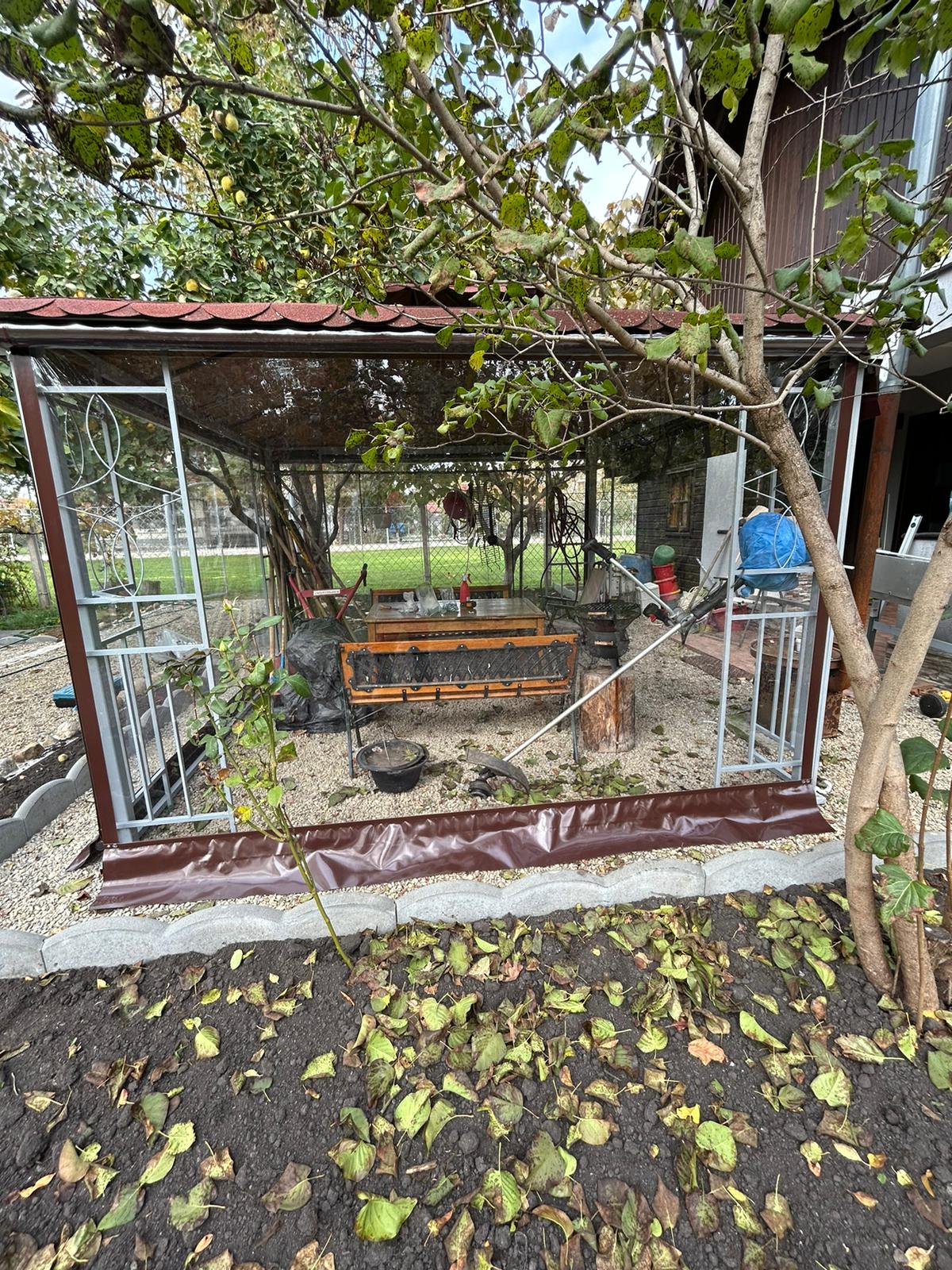 Inchidere foisor cu rulouri pe tambur in Popesti-Leordeni