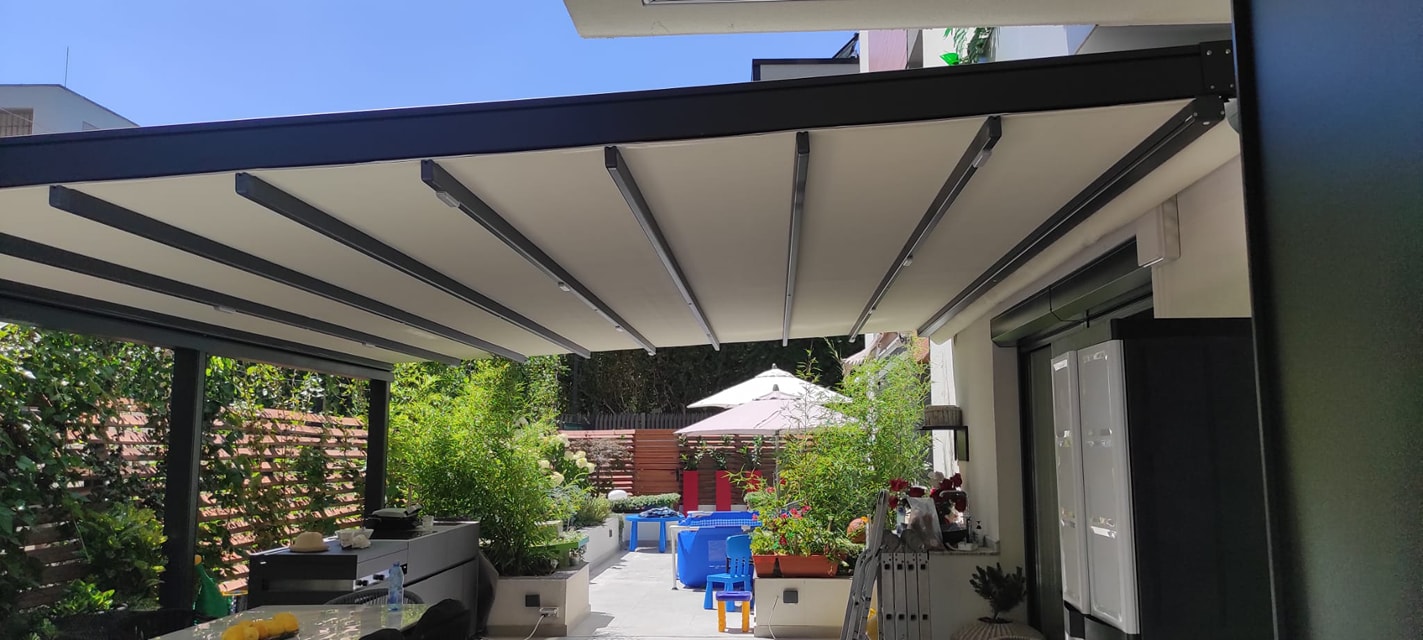 Montaj pergola retractabila in Popesti-Leordeni