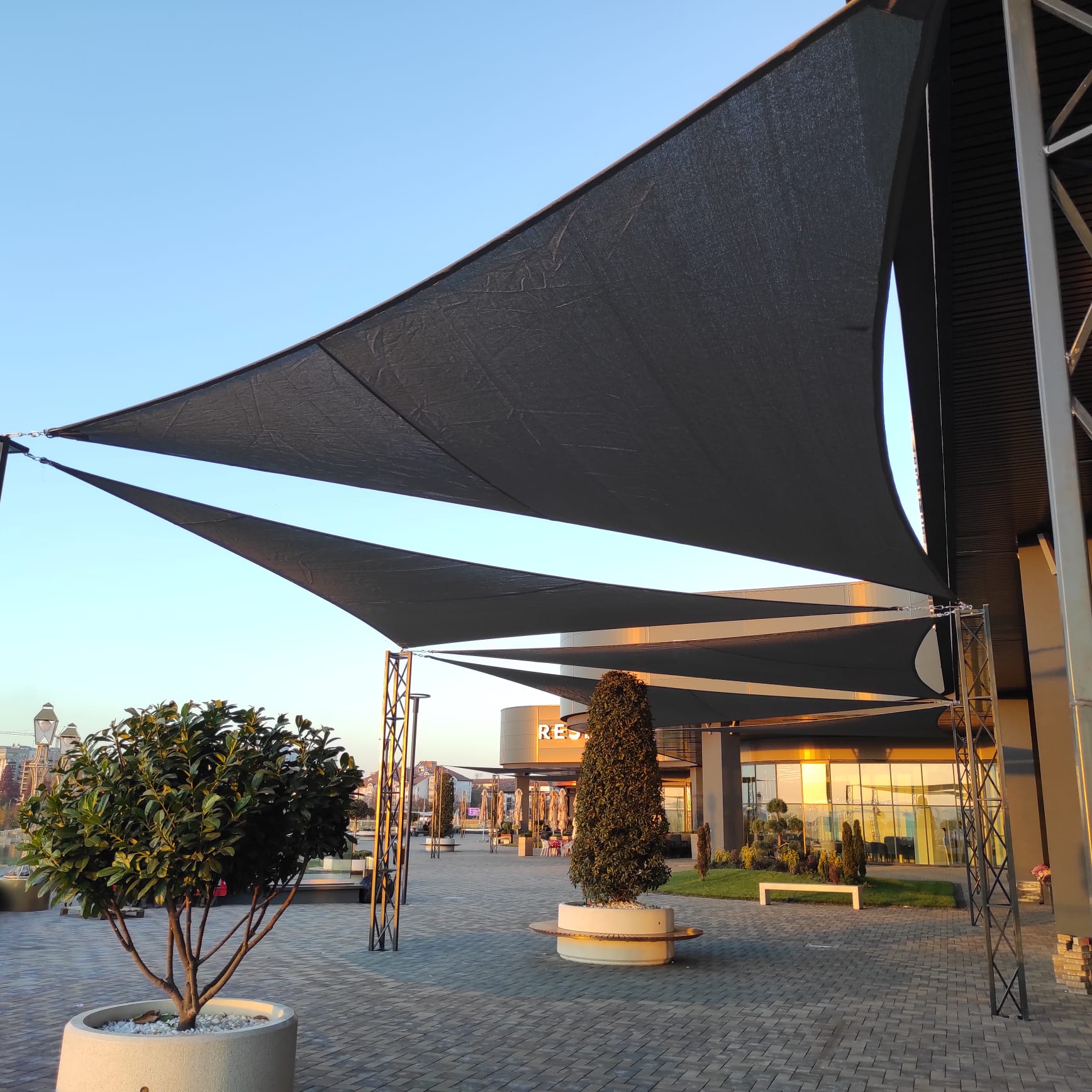 Montaj Vele de Umbriere la Promenada Mall Sibiu