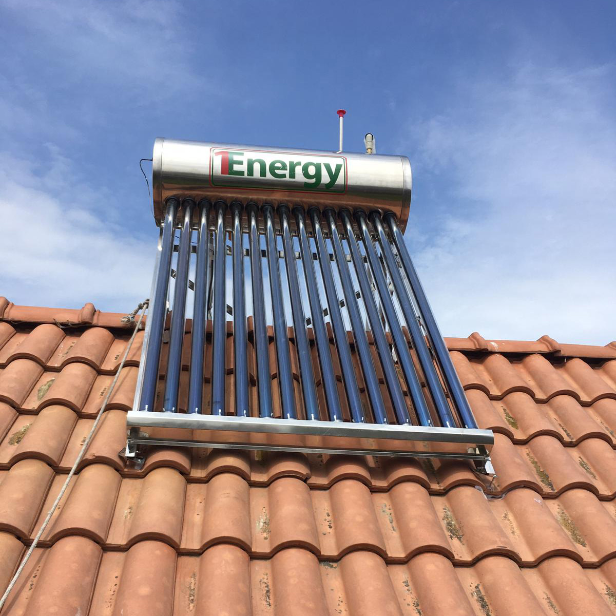 Panou Solar Nepresurizat apa calda, 1ENERGY, boiler integral din inox, 150 litri, 15 tuburi