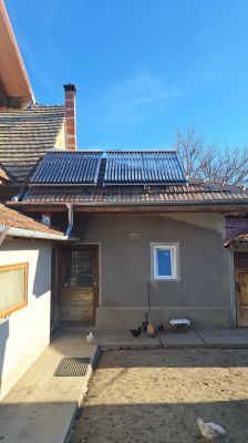 Colector solar 1ENERGY de 24 tuburi, montaj in Seitin, jud Arad