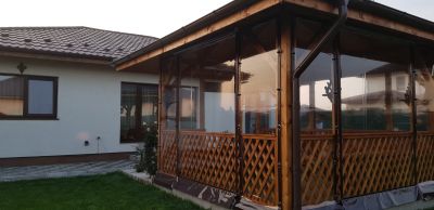 Inchidere foisor cu folie transparenta rezistenta in Tunari