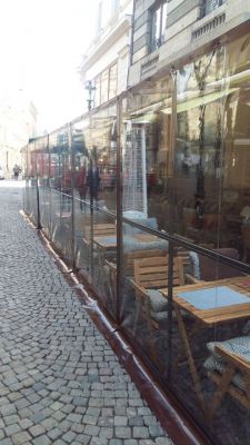 Inchidere terasa restaurant in Centrul Vechi, Bucuresti