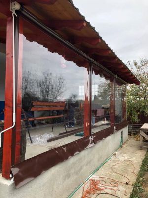 Montaj folie pe tambur cu manivela in Snagov