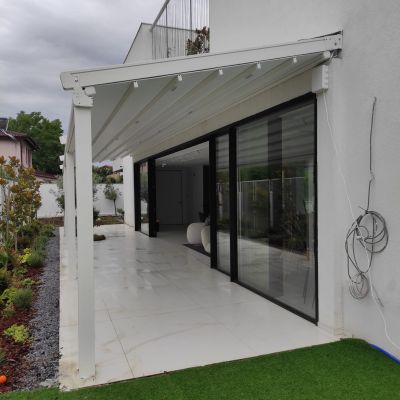 Montaj pergola retractabila cu senzori de vant in Bragadiru