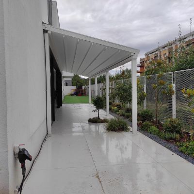 Montaj pergola retractabila cu senzori de vant in Bragadiru