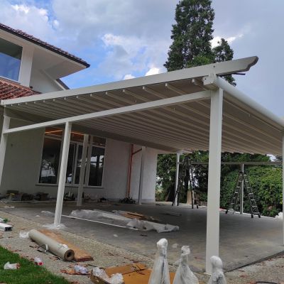 Montaj pergola retractabila moderna de 10 x 8 m in Afumati