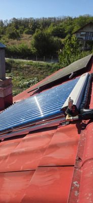Panou Solar 4 Anotimpuri 1ENERGY, colectoar solar 24 tuburi, boiler 200 litri, montaj Calinesti, jud Arges