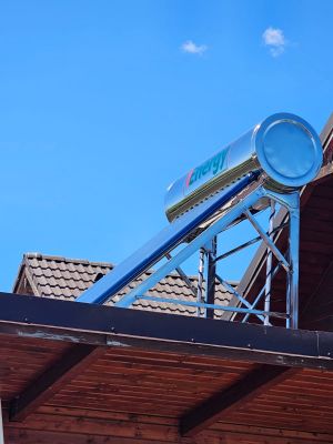 Panou Solar Apa Calda 150 litri presurizat, 1Energy, montaj Sanpetru, jud Brasov