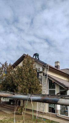 Panou Solar Apa Calda 4 anotimpuri cu colector solar de 15 tuburi si boiler de 120 litri, montaj Corbeanca Ilfov