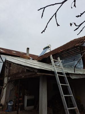 Panou Solar Apa Calda de 150 litri nepresurizat cu automatizare, montaj Valea Mare, jud Dambovita